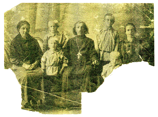 Священномученик Константин Алексеев фото с семьей